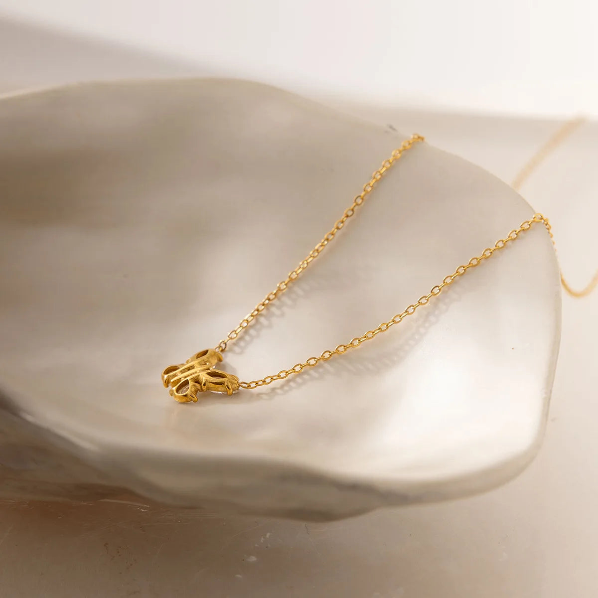 Ars 18k Gold Plated Butterfly Pendant Necklace with Zircon Stainless Steel Thin Chain Necklaces Women's Dainty Choker Necklaces