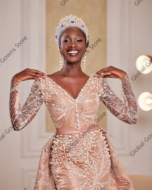 Abito da Sera in Pizzo con Coda Staccabile | uGlam