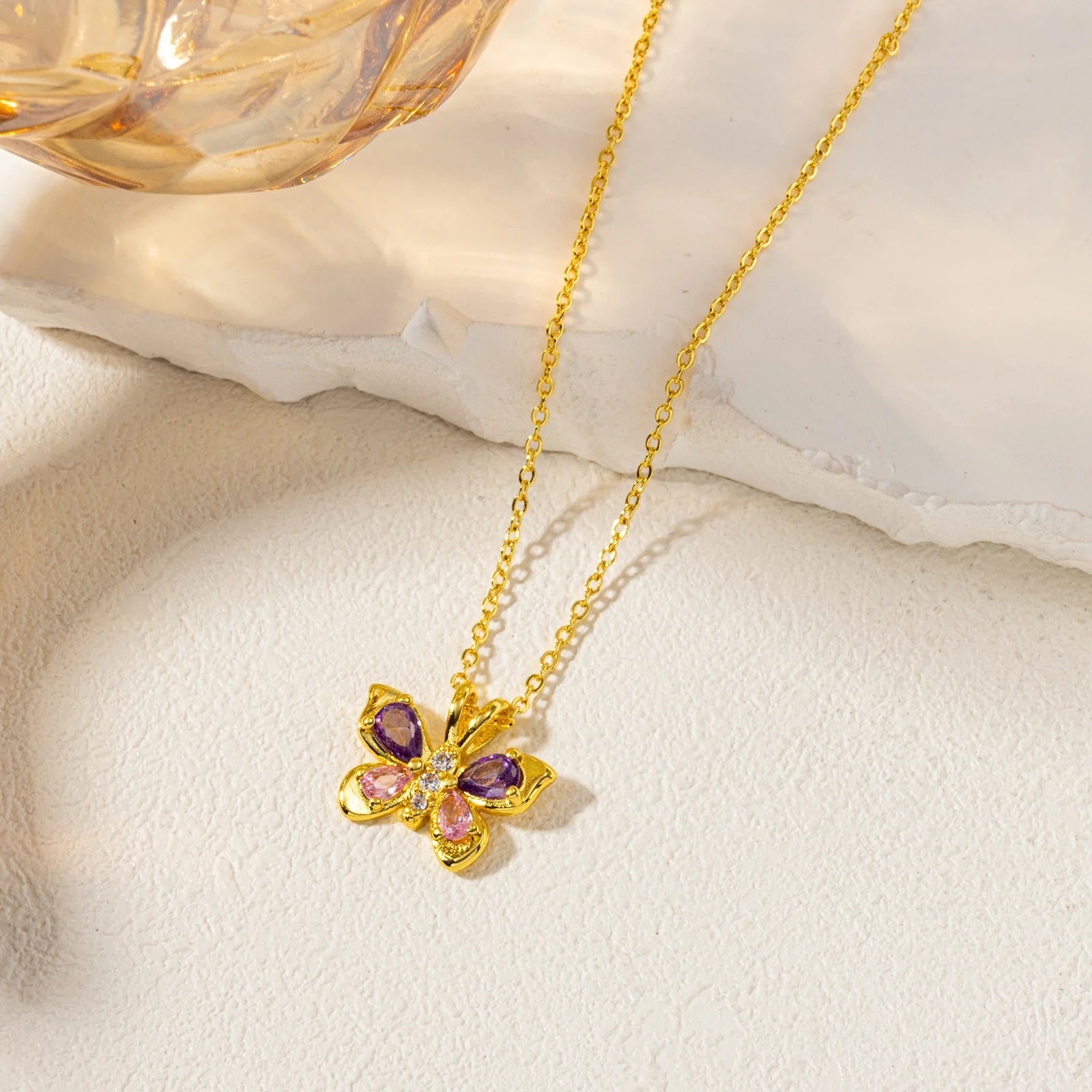1 Piece Butterfly Pendant Necklace 18K Real Gold Plated Brass & Cubic Zirconia Link Cable Chain Necklaces For Women Choker Gift