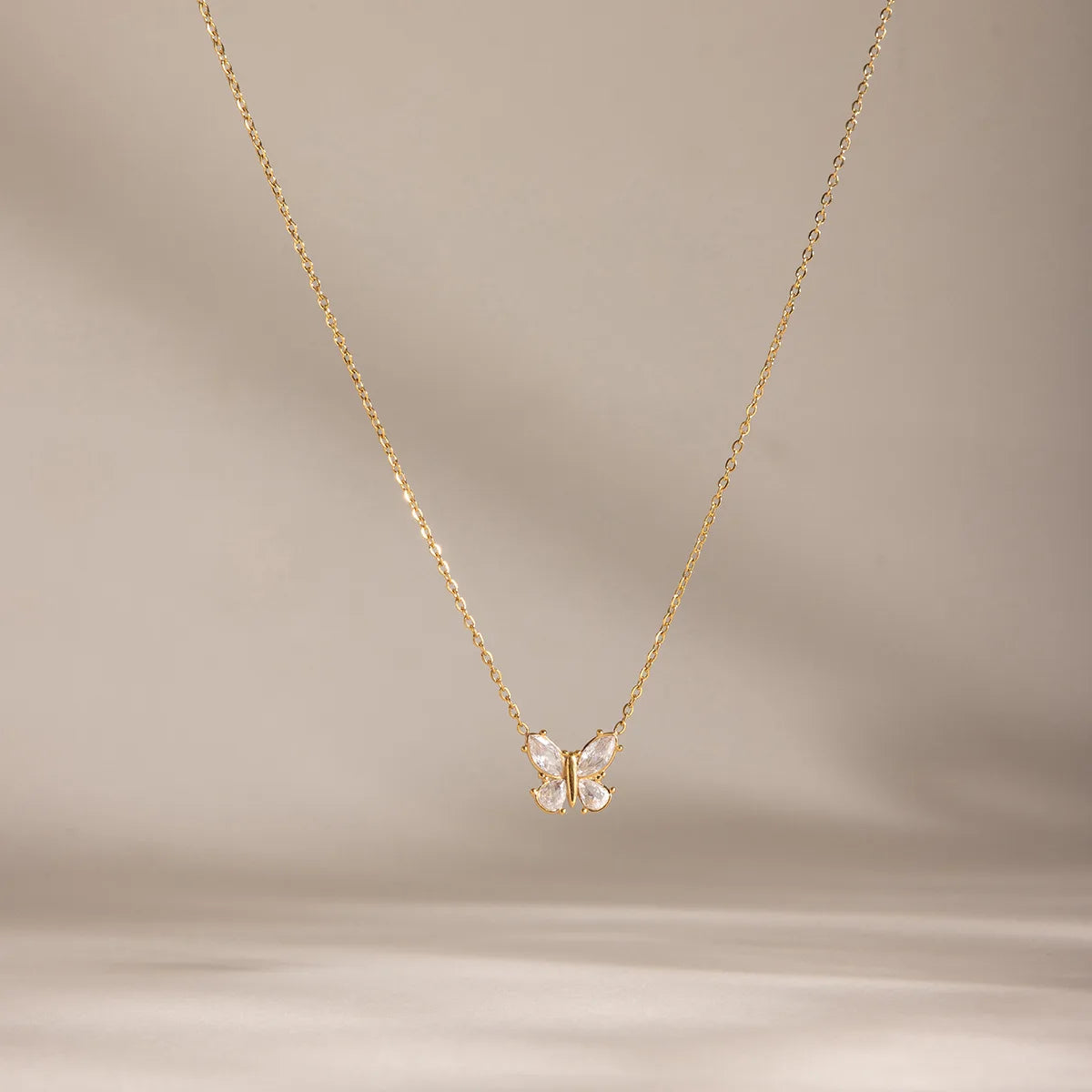 Ars 18k Gold Plated Butterfly Pendant Necklace with Zircon Stainless Steel Thin Chain Necklaces Women's Dainty Choker Necklaces