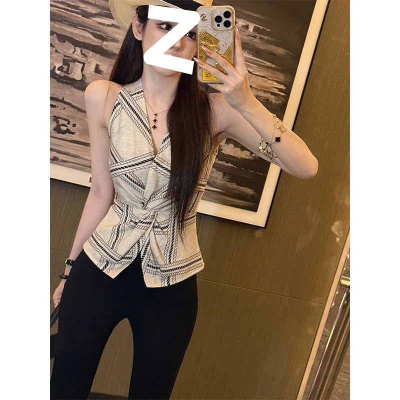 Linen Blazer for Women in Summer, with Elegant and Sophisticated Style, with A Twisted V-neck, Worn Over A Sleeveless Top.