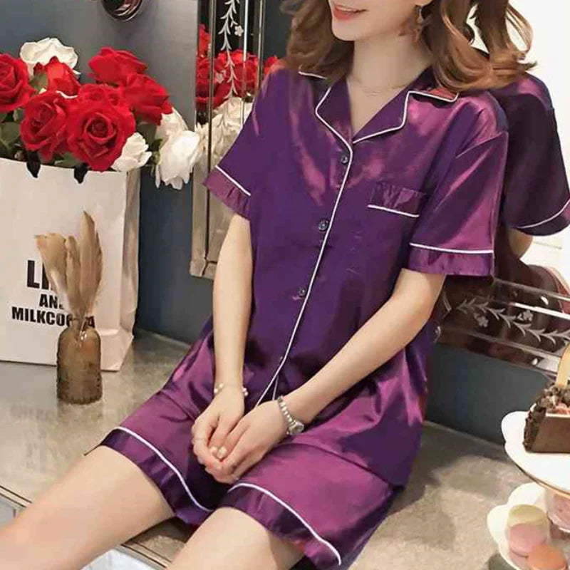 Pigiama Donna Due Pezzi Raso Seta | Top Bottoni + Shorts | 10 Colori M-5XL | uGlam