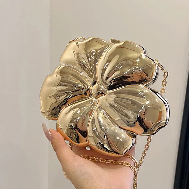 Fashionable Colorful Women's Shoulder Bag Metallic Clutch Bag Flower Shape Mini Women Evening Party Cute Shiny Purse Gold Silver