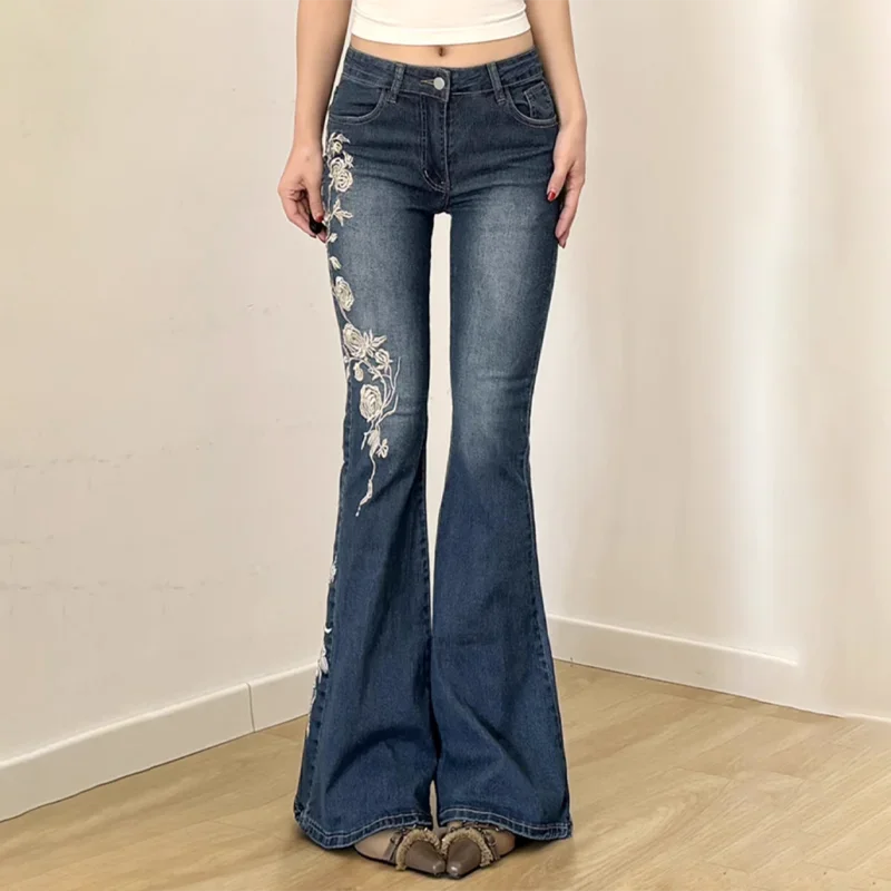 Jeans Flare Y2K Ricami Floreali – uGlam