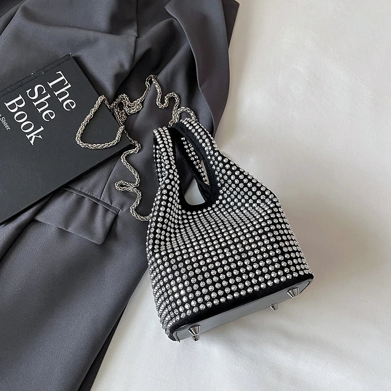 Rhinestones Evening Clutch Bag Silver Shiny Crystal Dinner Party Wedding Purse and Handbag Luxury Designer Bucket Crossbody Bag