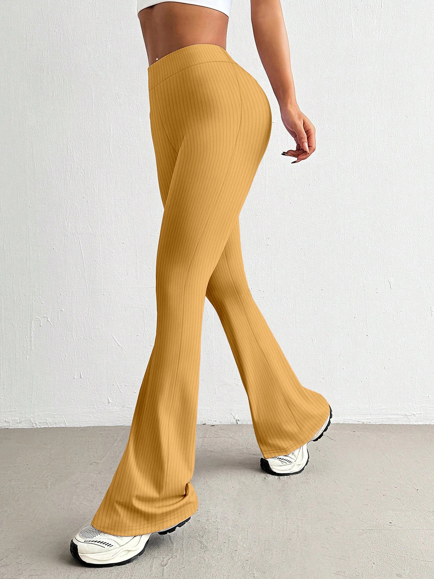 Pantaloni Flare a Vita Alta – uGlam